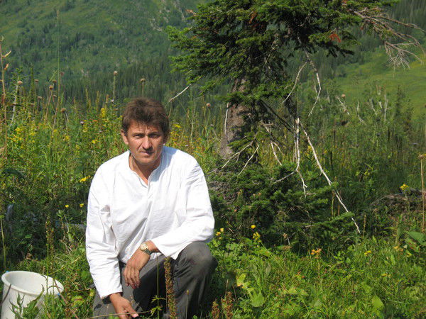 Андрей Голубь