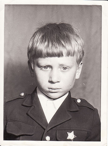 Андрей Коновалов