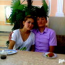 Лола Умарова
