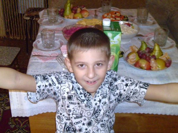 Дима Олениченко