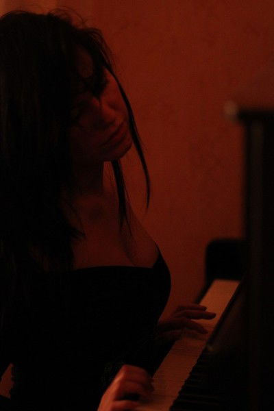 Яна Емельянова