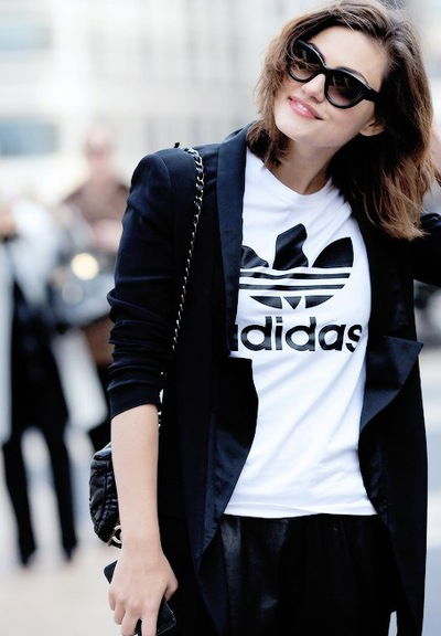 Фиби Тонкин