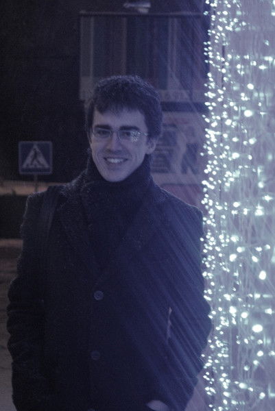 Роман Петров