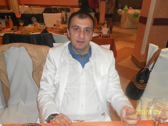 Amik Vardanyan