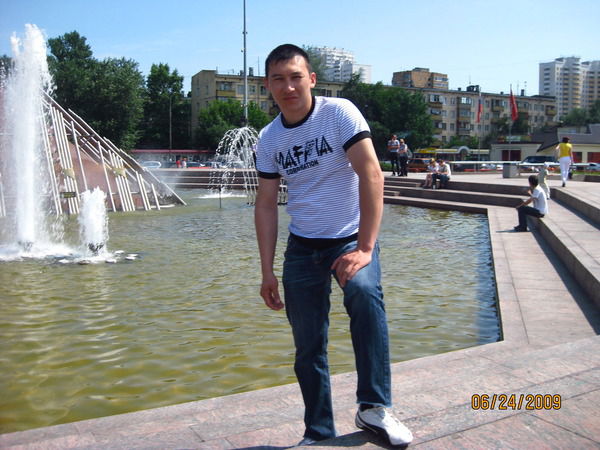 Олег Романович