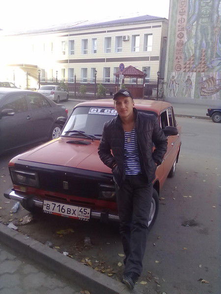 Олег Кузмин