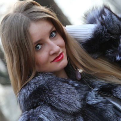 Оля Чапанова