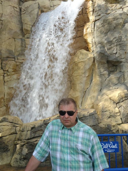 Виктор Лазарев