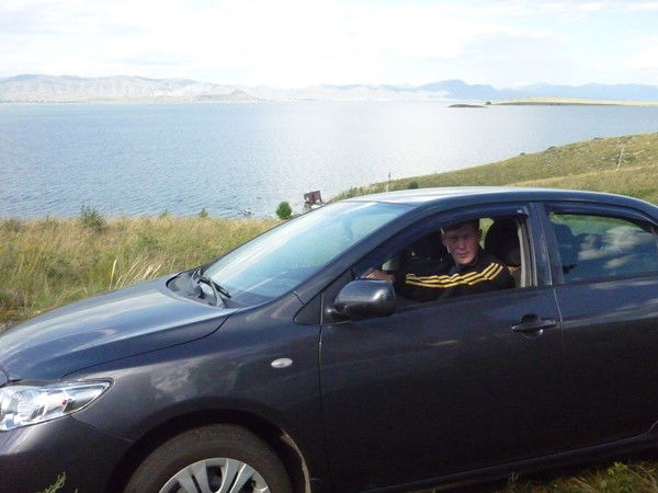 Константин Исаев