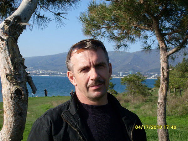 Юрий Семёнов