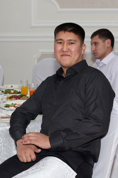 Дархан Узакбаев