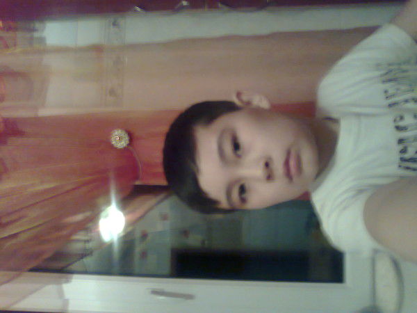 Аслан Женис