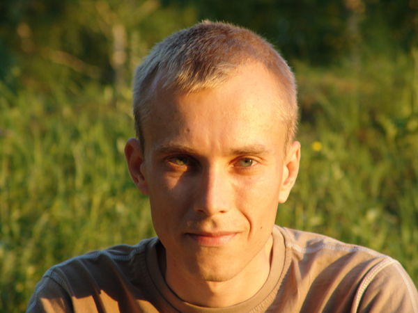 Андрей Непомню