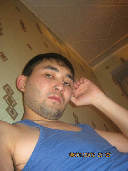 Дастан Ахин