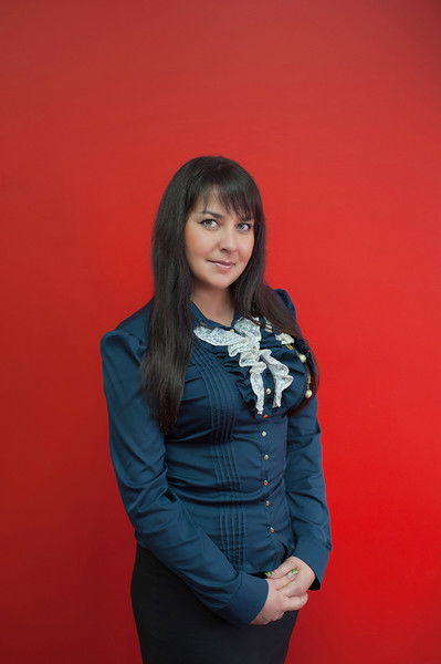 Елена Наумова