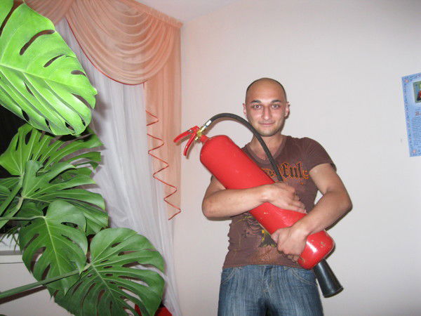 Дмитрий Великанов