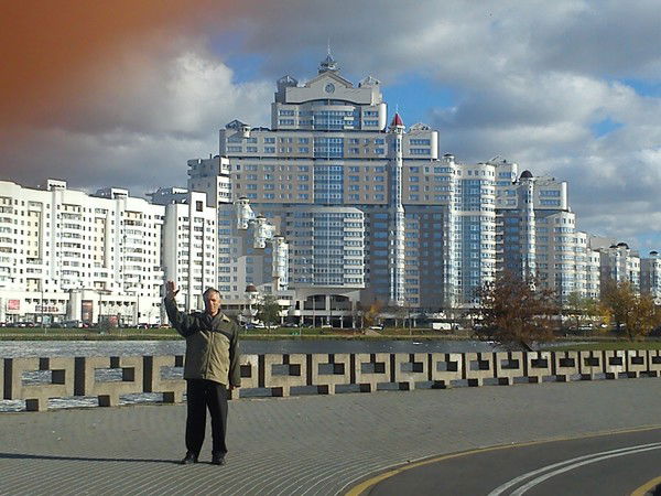 Александр Пертов