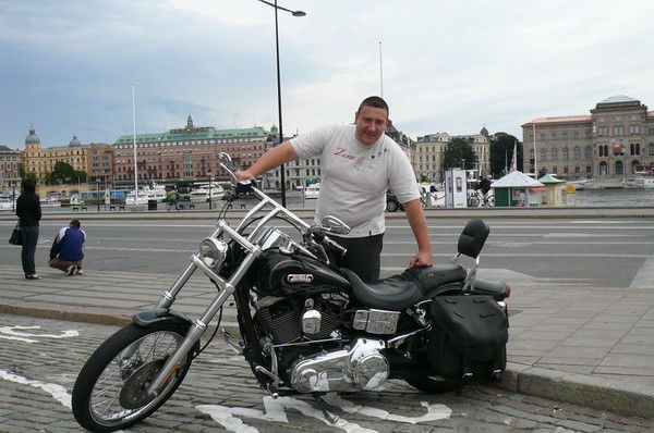 Дмитрий Макаров