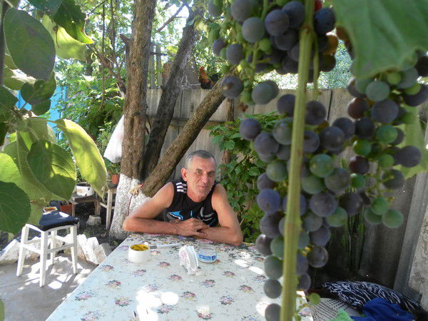 Александр Развозжаев