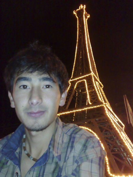 Искендер Надыров