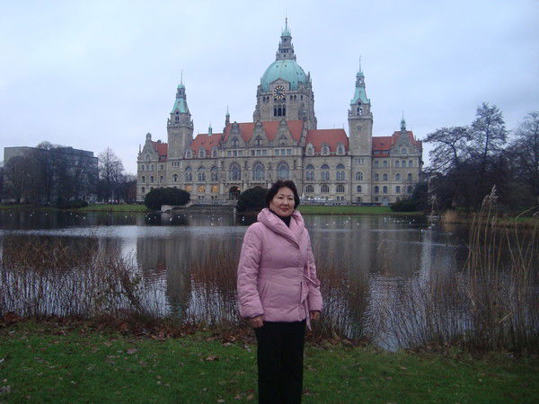 Жузим Уркинбаева