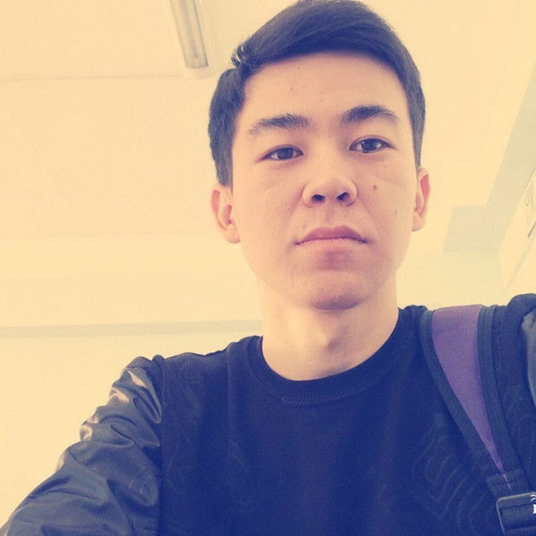 Батыржан Жанас