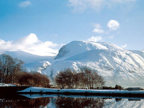 Олег Ефанов