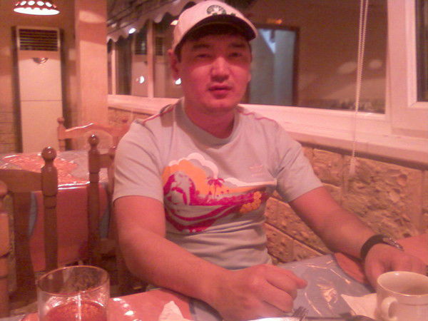 Арсен Салжанов