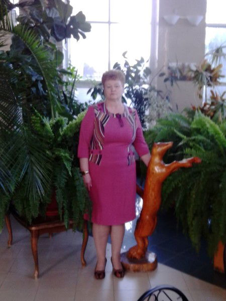 Галина Попова