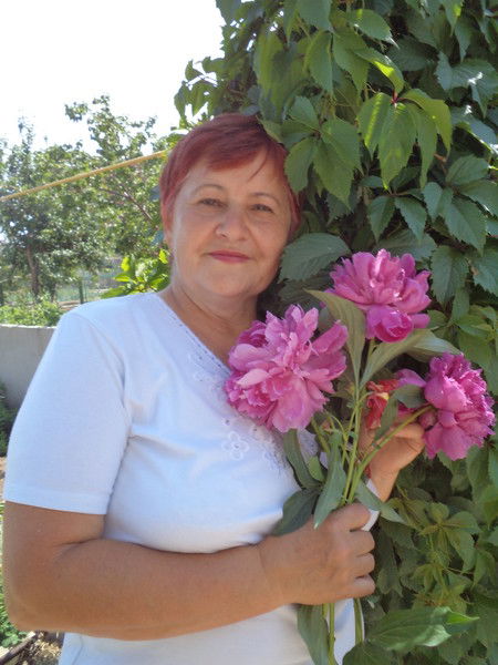 Нина Сергеева