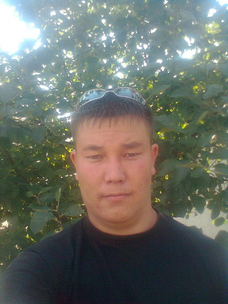 Алибек Джаркинов