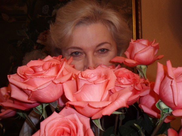 Света Королева