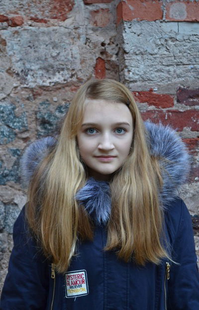 Света Никонова