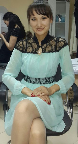 Молдир Азбаева