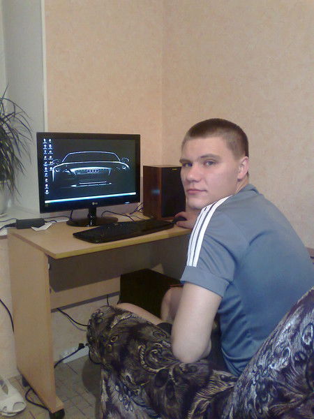 Олег Колодкин