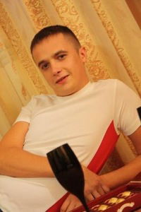 Евгений Лазарев