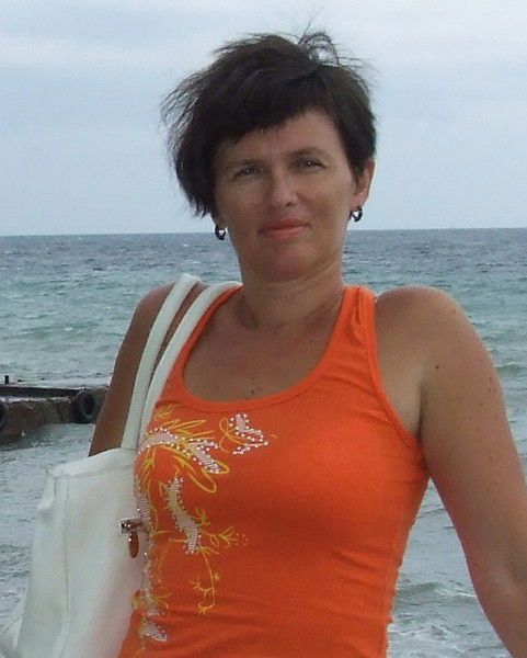Елена Бджола