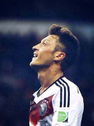 Антон Петров