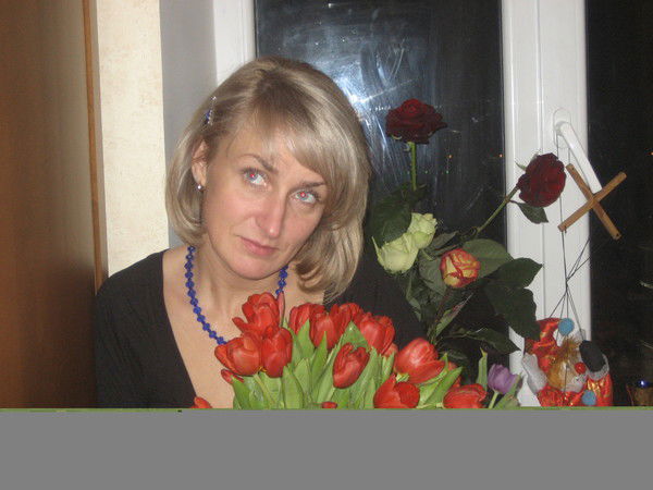 Елена Холодова