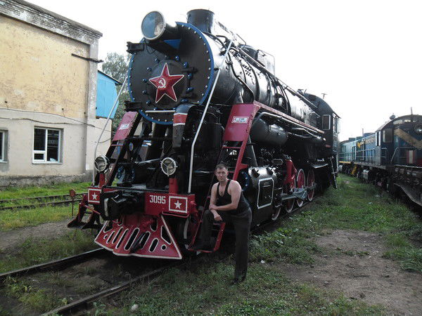 Юрий Волков