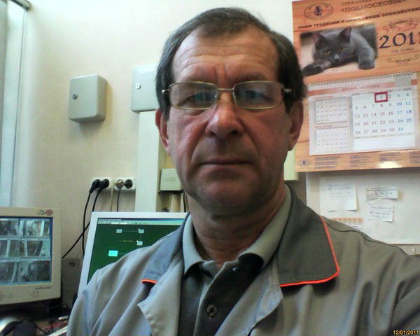 Виктор Мошаров