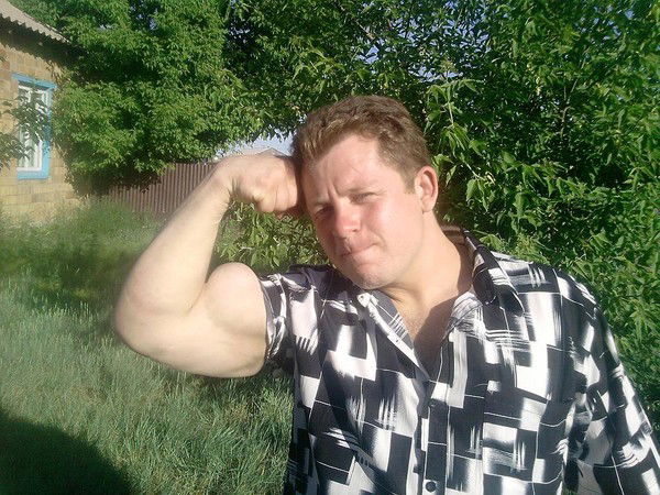 Александр Макашов