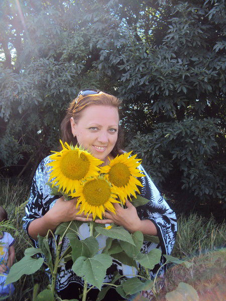 Наташа Валова