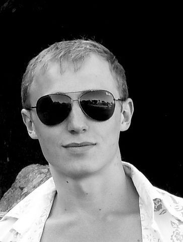 Антон Сокол