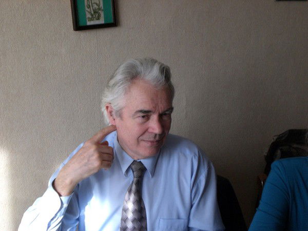 Николай Зверев