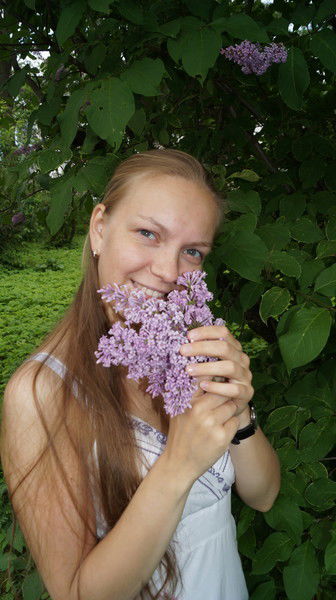 Анна Селезнёва