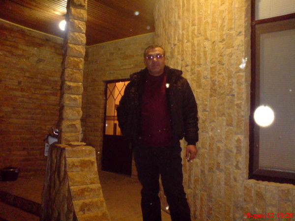 Зухраб Курбанов