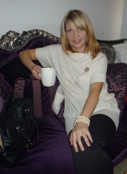 Анютик Фролова