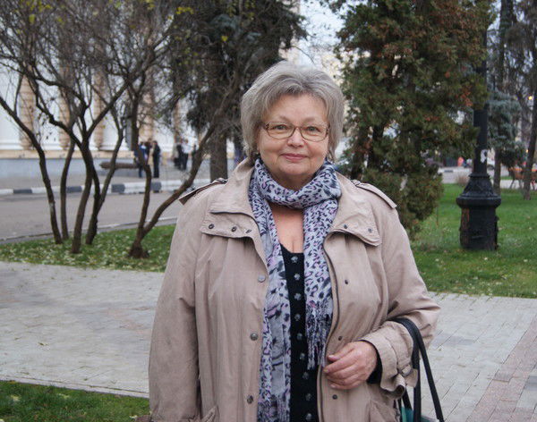 Галина Арутюнова