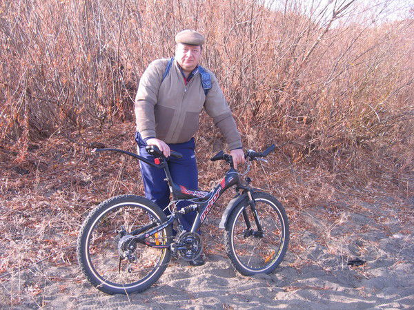 Игорь Зотов